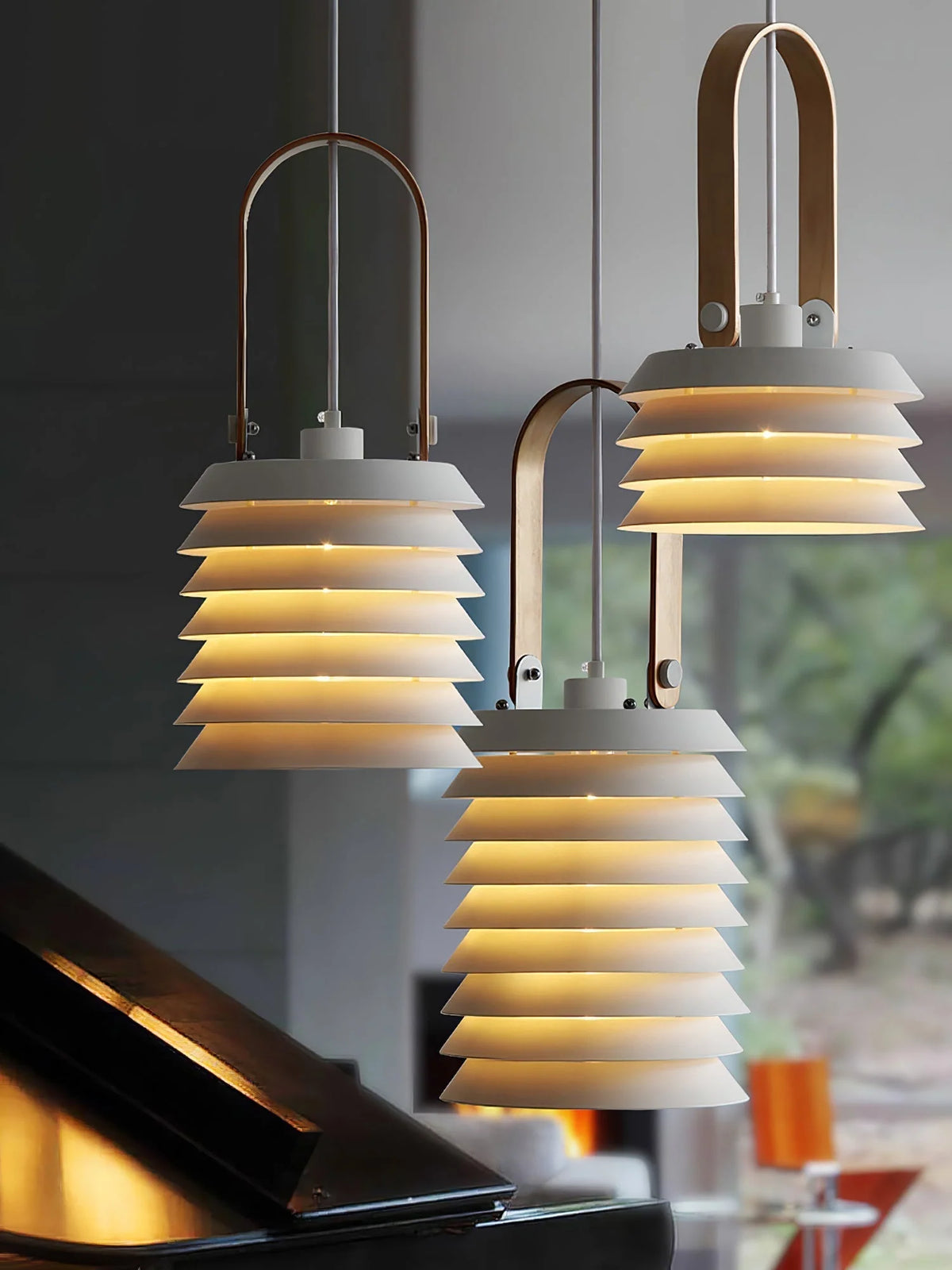 Pendant Light | Minimalist Lantern & Iron Body | Ø 20.5 cm