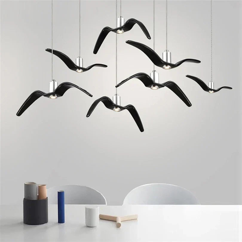 Pendant Light | Seagull-Inspired Bird-Wing & Resin | 39 x 12 cm