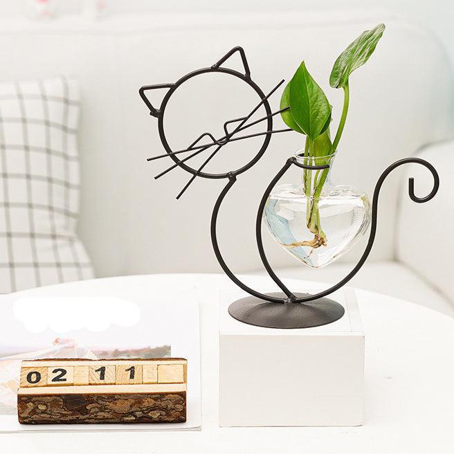 Planter | Cat-Shaped Frame & Heart Vase | For Small Plants