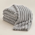Plush Blanket | Soft Plush & Raised Ribbed Texture | 150 x 200 cm & 200 x 230 cm