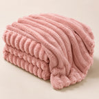 Plush Blanket | Soft Plush & Raised Ribbed Texture | 150 x 200 cm & 200 x 230 cm