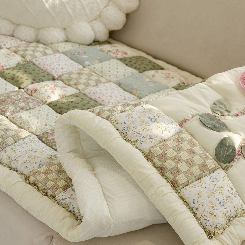 Quilted Sofa Cover