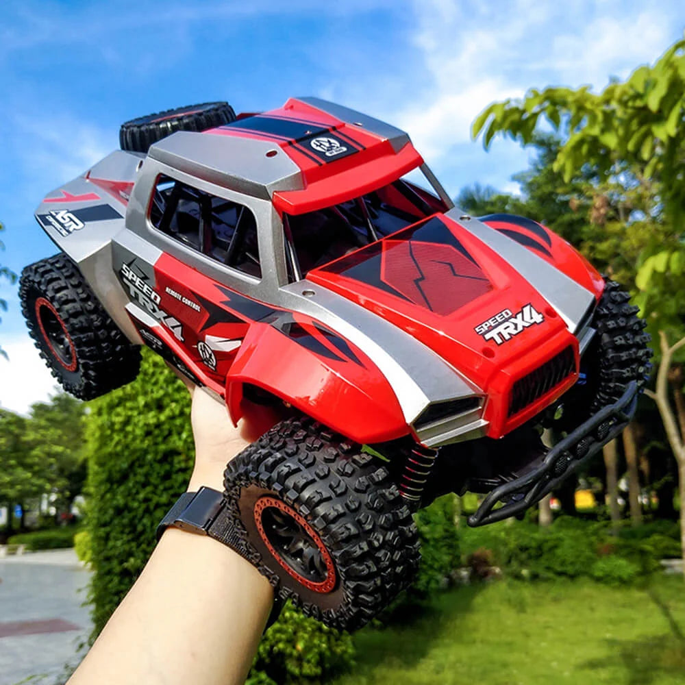 RC Monster Truck | 2.4 GHz Control & Shock-Resistant Suspension | 50 m Range