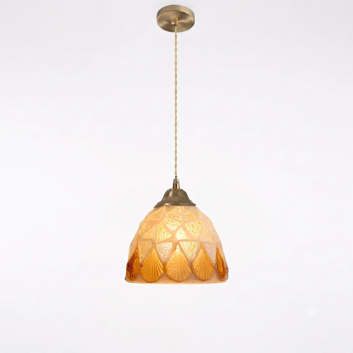Retro Colorful Natural Shell Handmade Brass Pendant Lamp