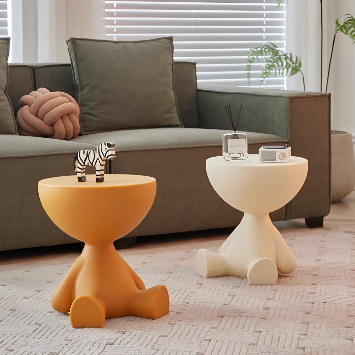 Coffee Table | Round Minimalist Design | 37 cm Diameter