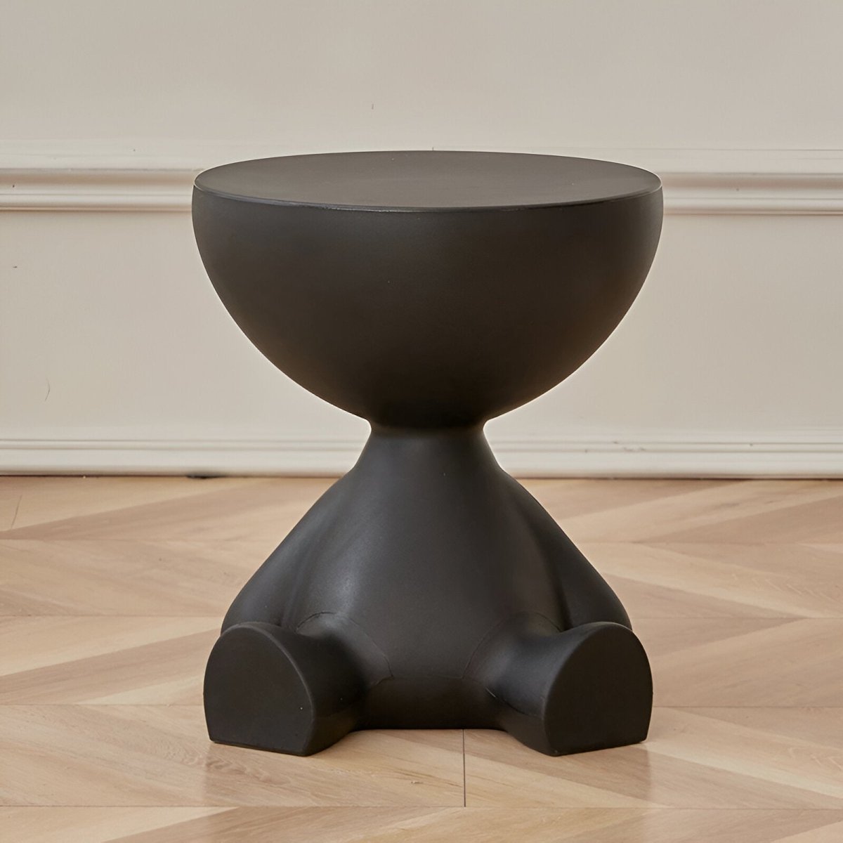 Coffee Table | Round Minimalist Design | 37 cm Diameter