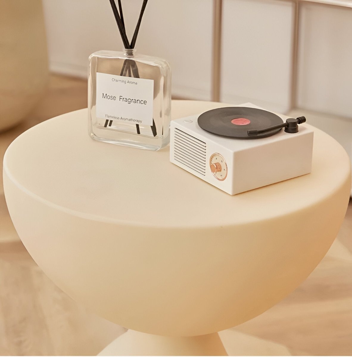Coffee Table | Round Minimalist Design | 37 cm Diameter
