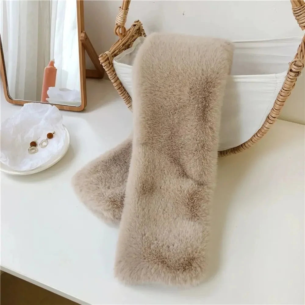 Scarf | Soft Faux Fur Cross Collar