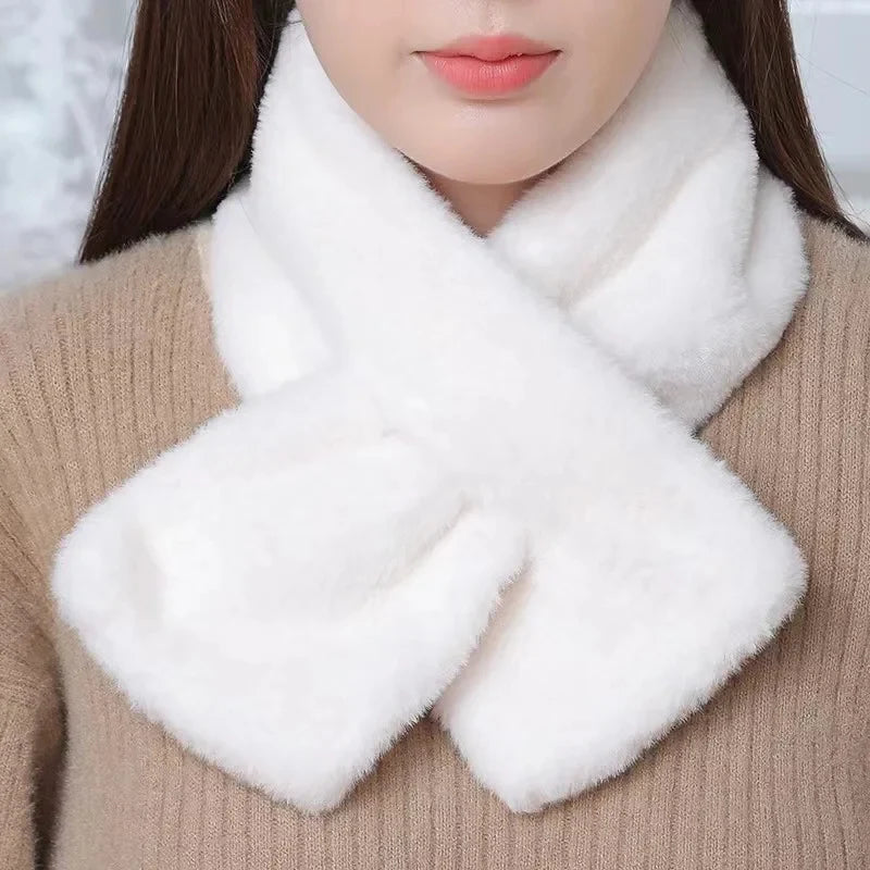 Scarf | Soft Faux Fur Cross Collar