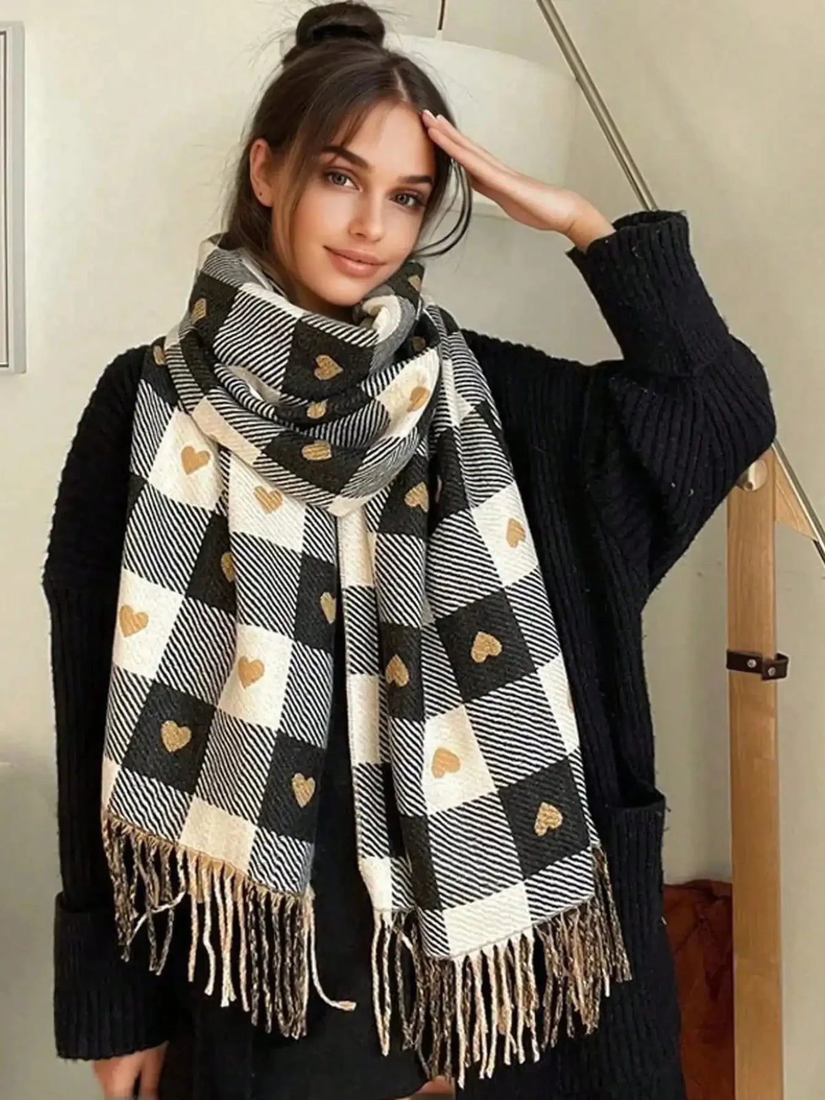 Scarf | Soft Wool Blend & Heart Check Pattern | 70 x 200 cm