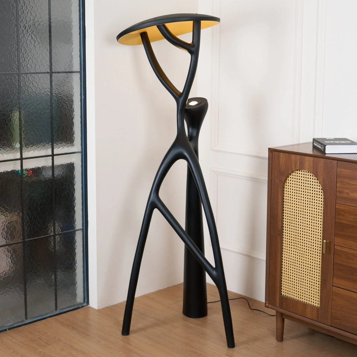 Sculptural Floor Lamp | Integrated LED & Fiberglass Body