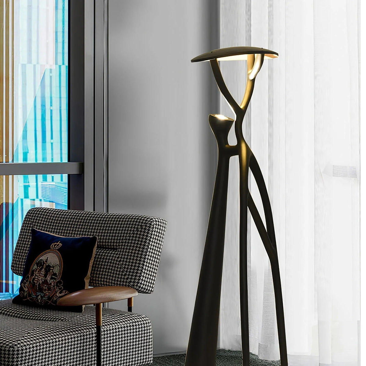 Sculptural Floor Lamp | Integrated LED & Fiberglass Body