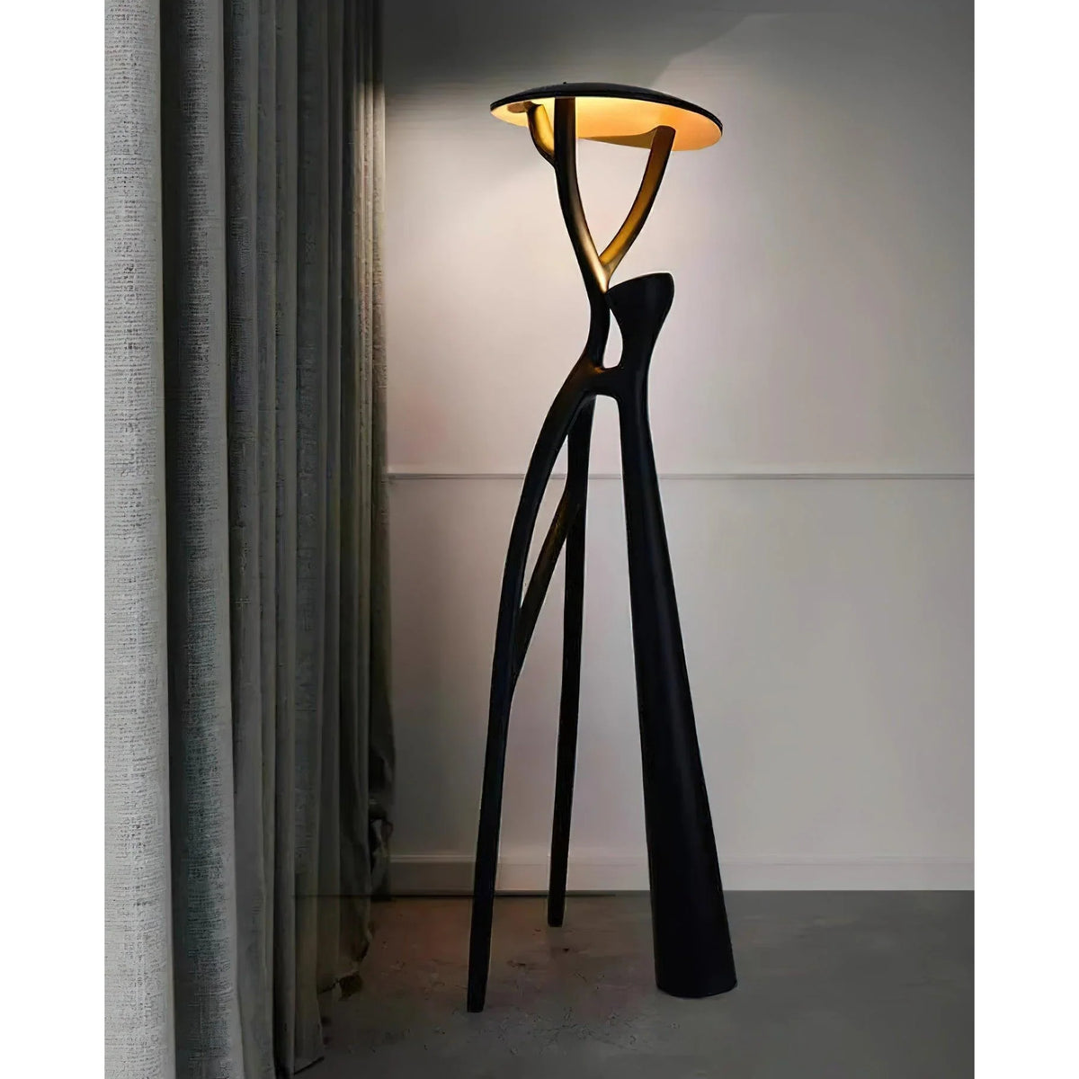 Sculptural Floor Lamp | Integrated LED & Fiberglass Body