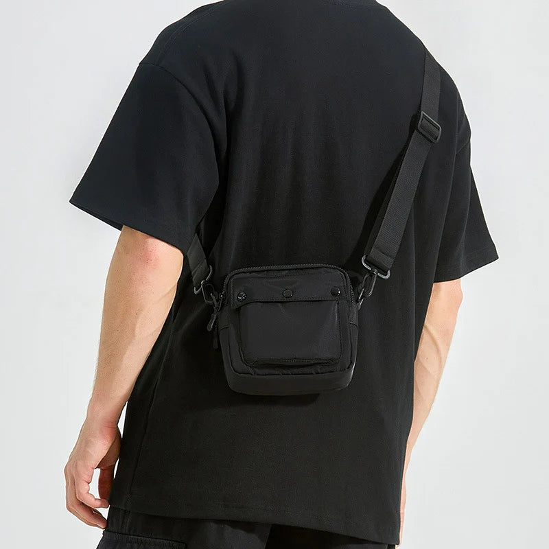 Shoulder Bag | Multiple Compartments & Adjustable Strap