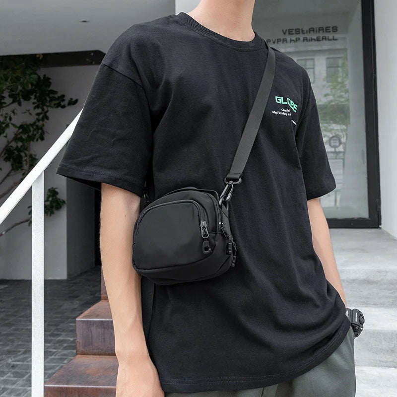 Shoulder Bag | Tear-Resistant Fabric, Adjustable Strap & Multiple Compartments