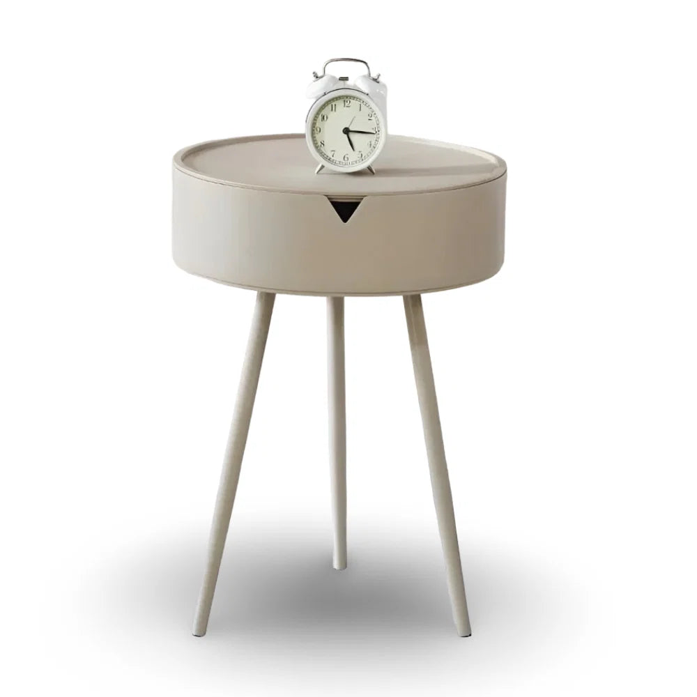 Side Table | Cream Finish & Storage Basket | 40 x 55 cm
