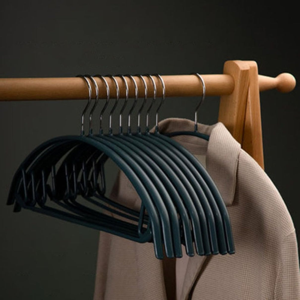Slim Clothes Hangers