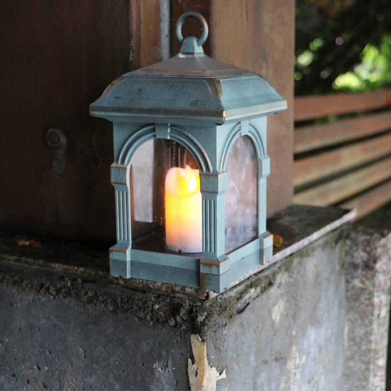 Garden Lantern | Victorian Style & Solar-Powered | Weather-Resistant