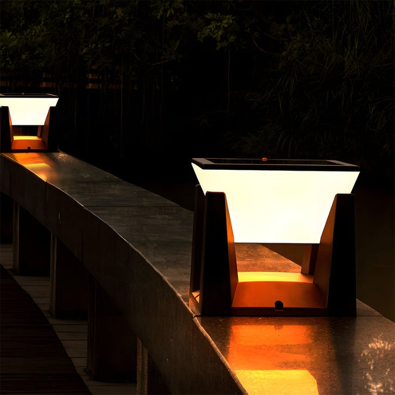 Outdoor Garden Lamp | Geometric Cube Design | Solar-Powered LED