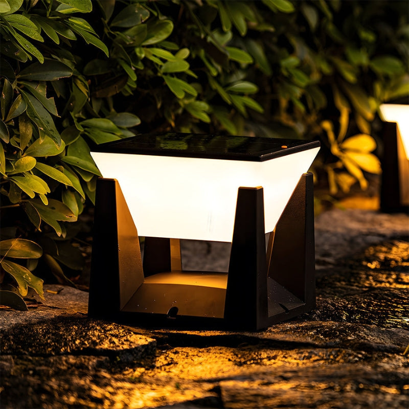 Outdoor Garden Lamp | Geometric Cube Design | Solar-Powered LED