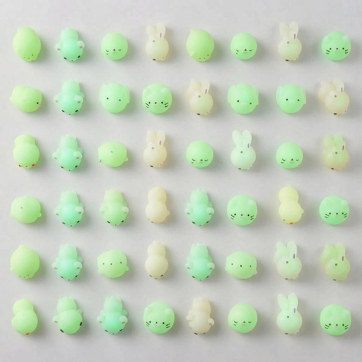 Squishy Toy | Kawaii Glow-In-The-Dark & Squeezable