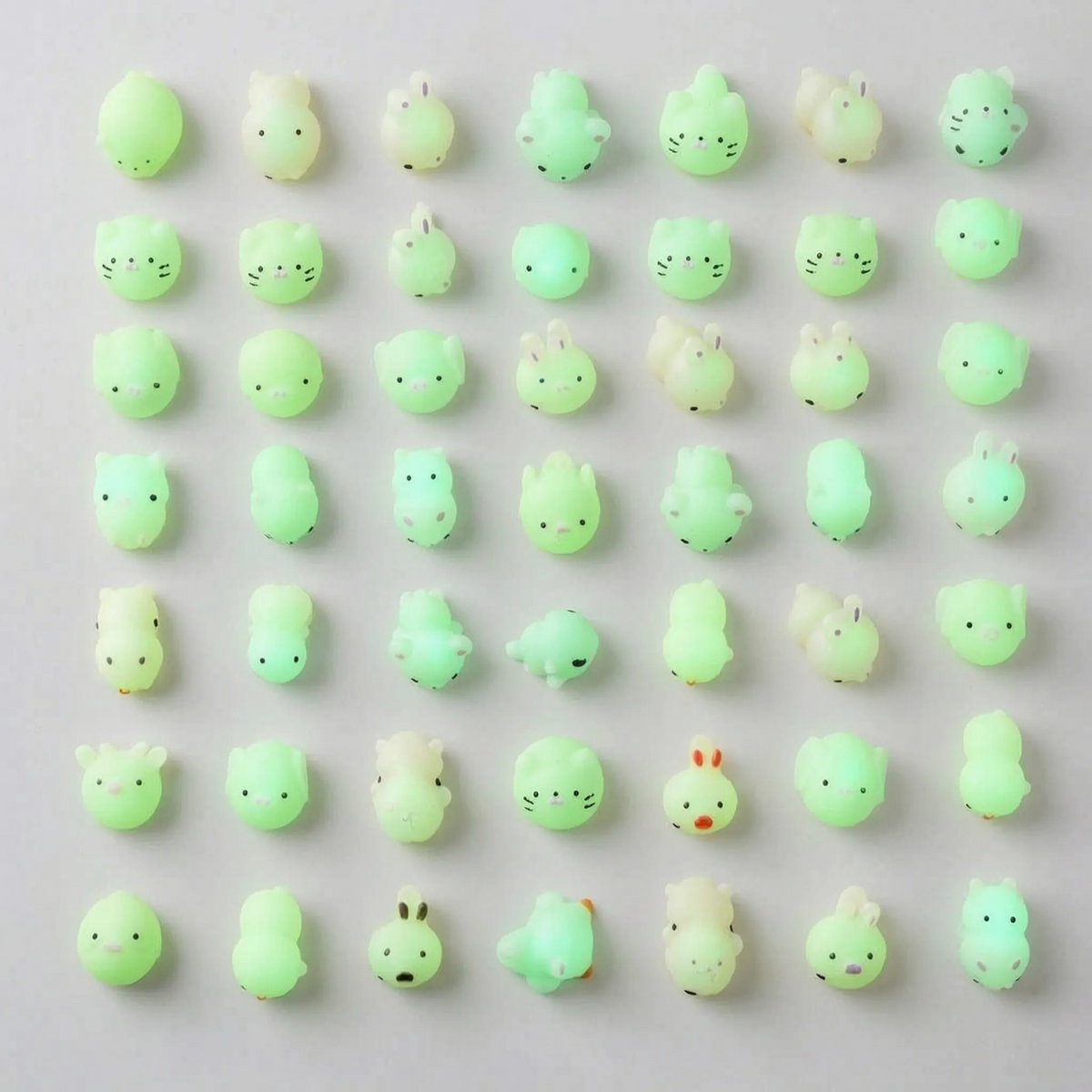 Squishy Toy | Kawaii Glow-In-The-Dark & Squeezable