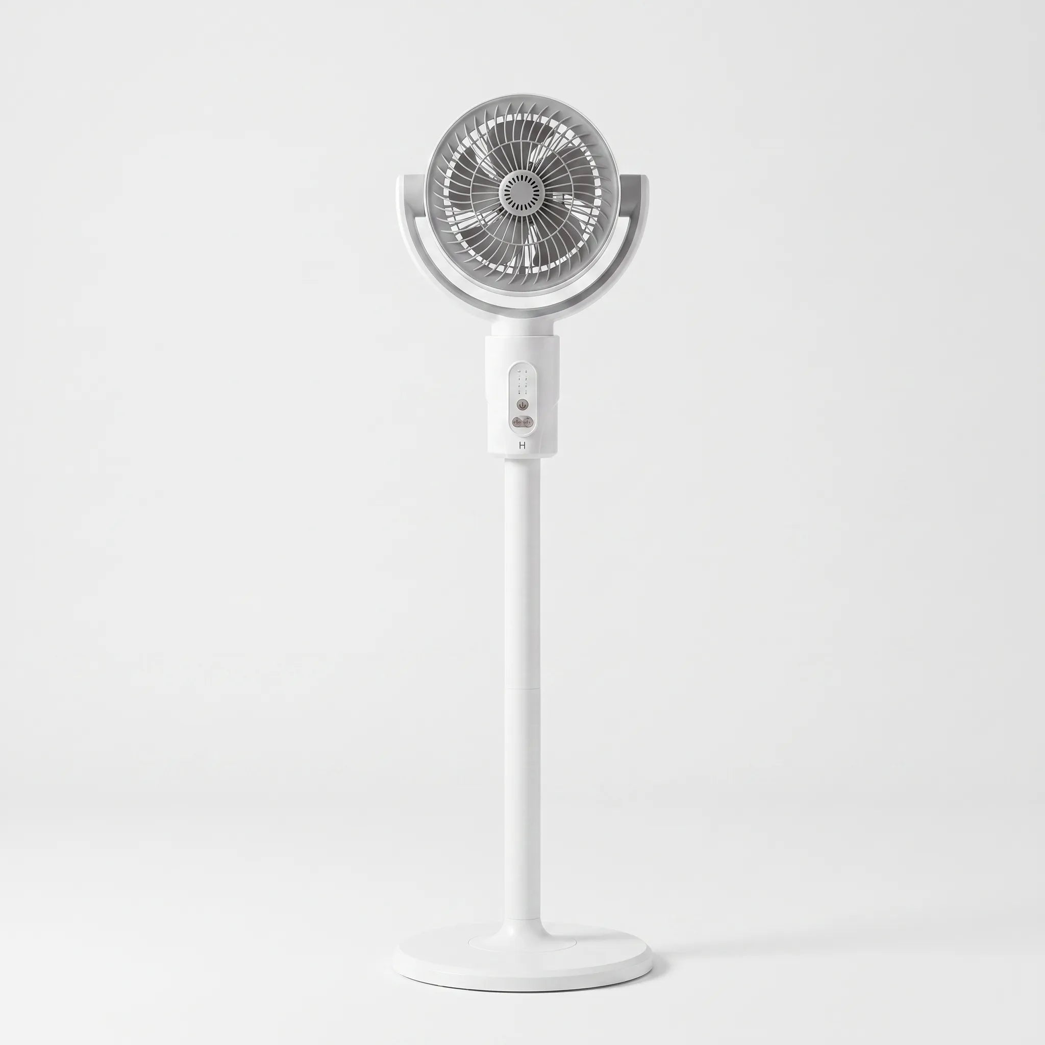 Standing Fan | Height-Adjustable & USB-Powered | Remote & Timer
