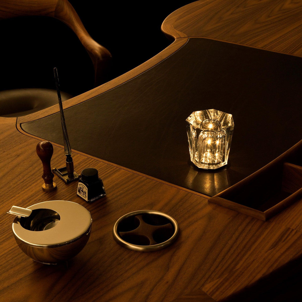 Table Lamp | Diamond-Cut Crystal Prism Shade & USB Rechargeable