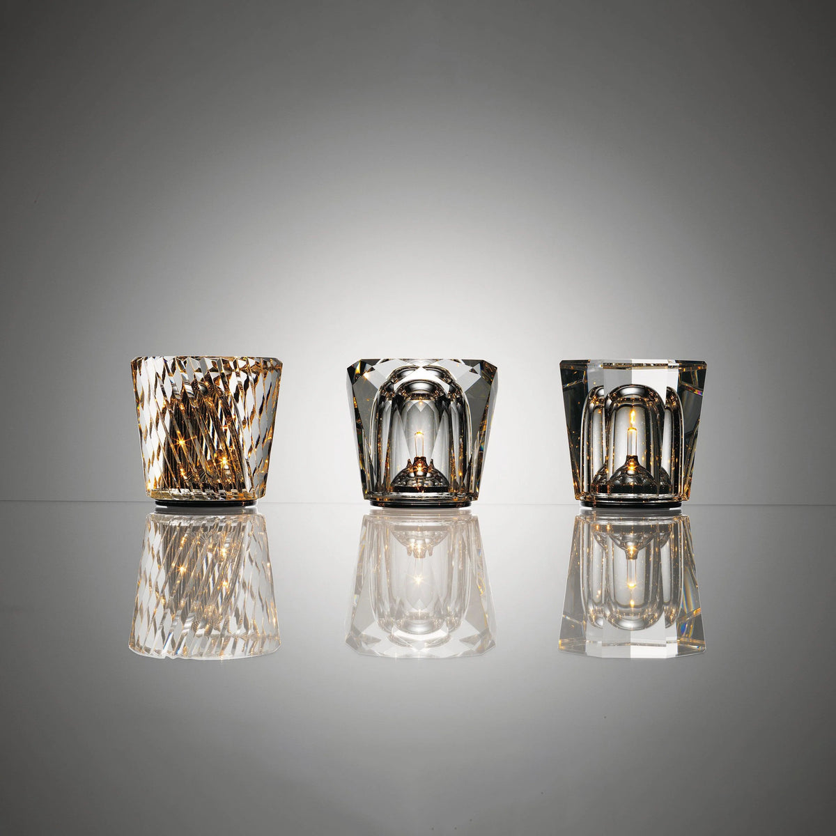 Table Lamp | Diamond-Cut Crystal Prism Shade & USB Rechargeable