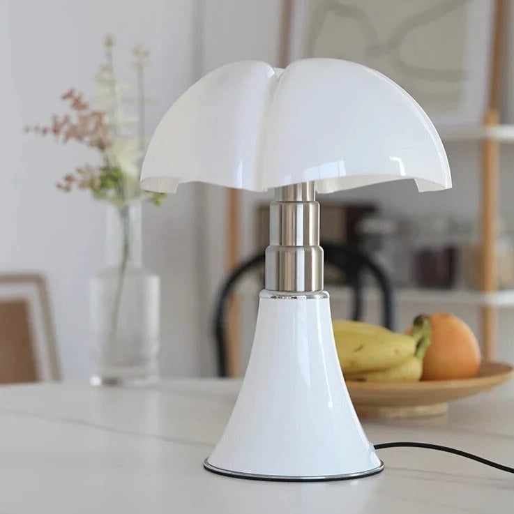 Table Lamp | Floral Design & Warm LED