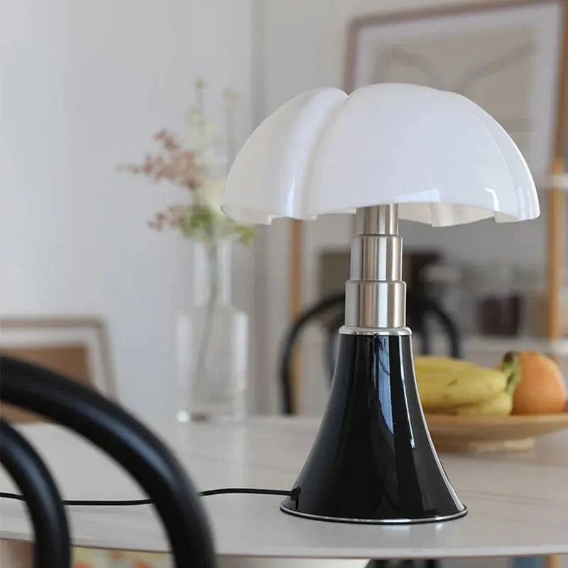 Table Lamp | Floral Design & Warm LED