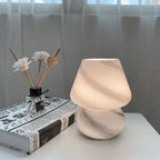 Table lamp | Hand-blown glass & warm LED glow
