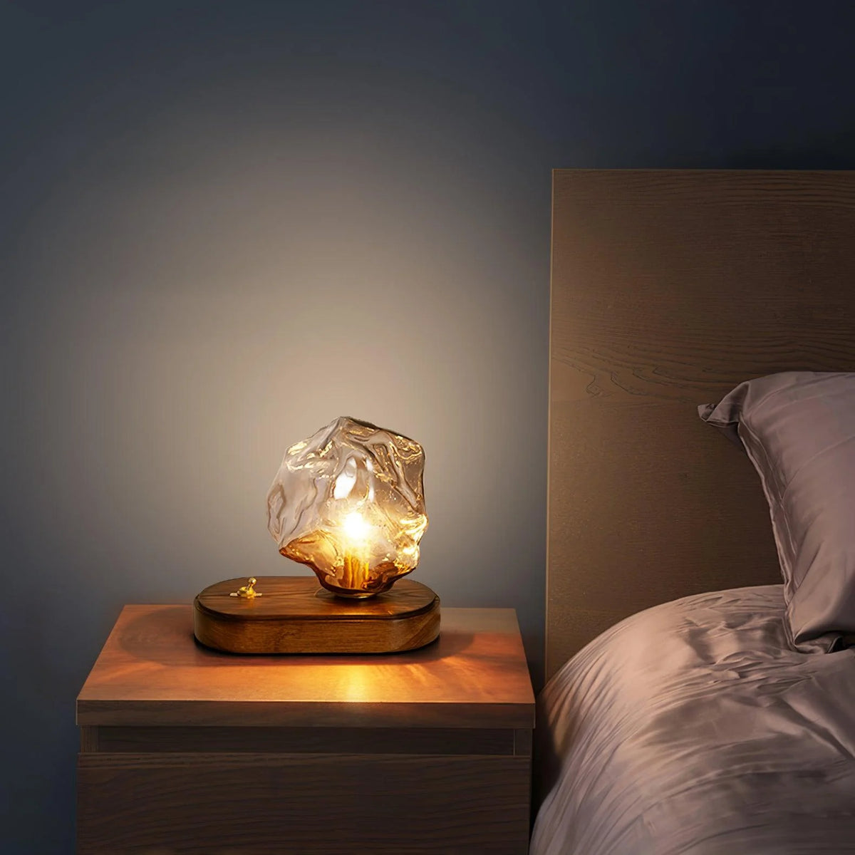 Table Lamp | Motion-Activated Warm Glow & Rechargeable