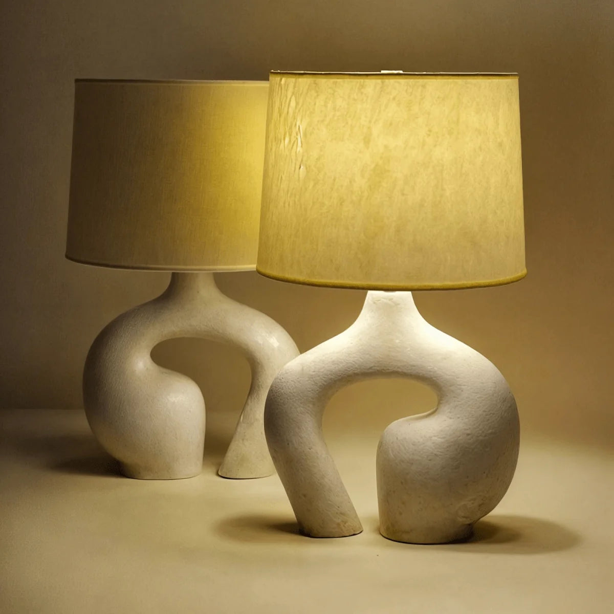 Table Lamp | Resin Art & Minimalist Design | E27 Socket
