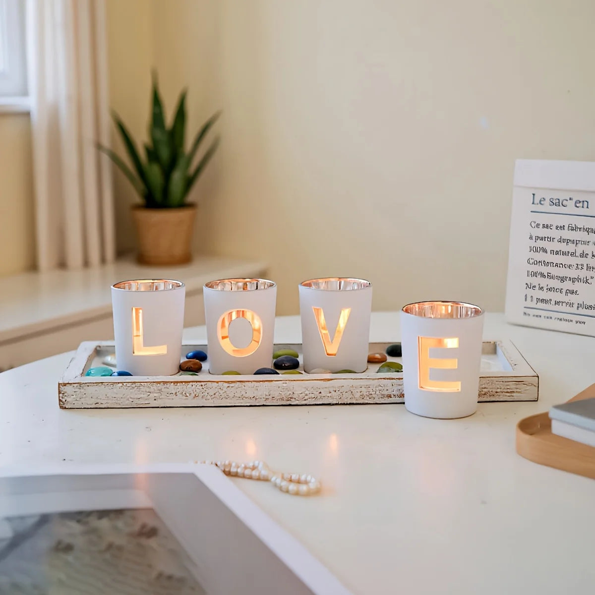 Tabletop Decoration | Natural Wood Sculptural Design