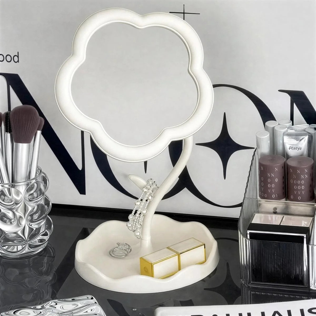 Tabletop Vanity Mirror | Flower Frame & Scalloped Jewellery Tray