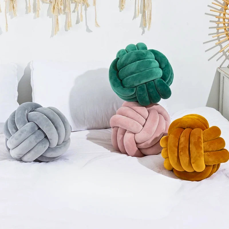 Throw Pillow | Scandinavian Knot & Crystal Velvet | 28 cm