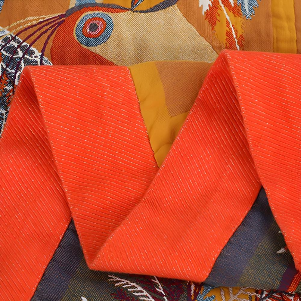 Throw with Toucan Print