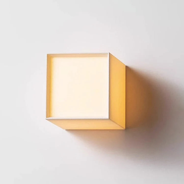 Traditional Japanese Square Fabric Shade LED Wall Lamp for Living Room