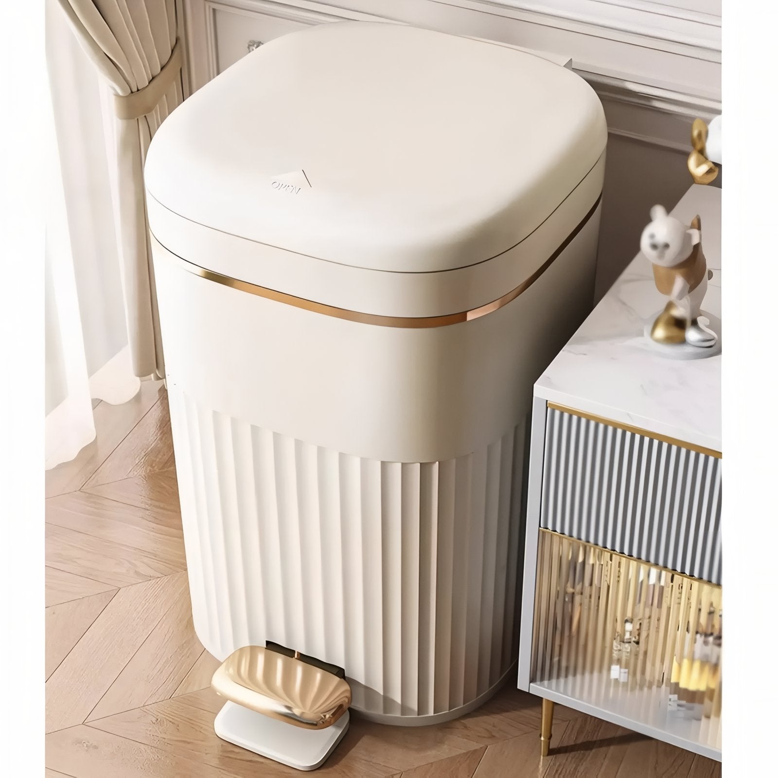 Trash Can