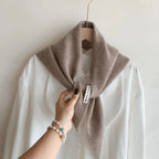 Triangular Scarf | Soft Wool-Blend & Versatile | 110 x 38 cm
