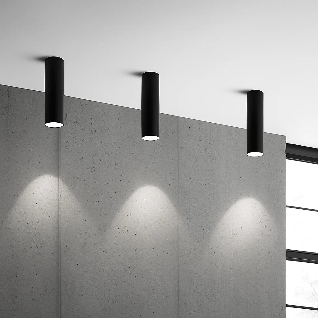 LED Spotlight | Focused 24° Beam & Aluminum Housing | Accent Lighting