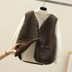 Vest | Lambswool Blend & Side Pockets