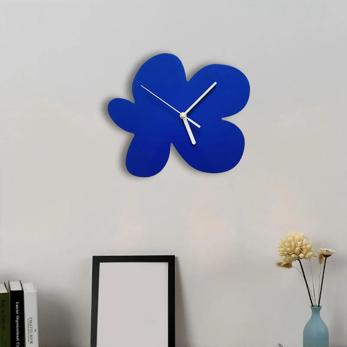 Wall Clock | Floral Pattern & Silent Movement | 28 × 26 cm