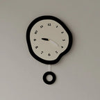 Wall Clock | Silent Quartz & Scandinavian Design | 30 x 30 cm