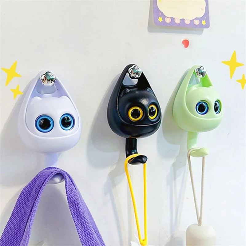 Wall Hook | Winking Cat & Self-Adhesive | Supports 2.5 kg