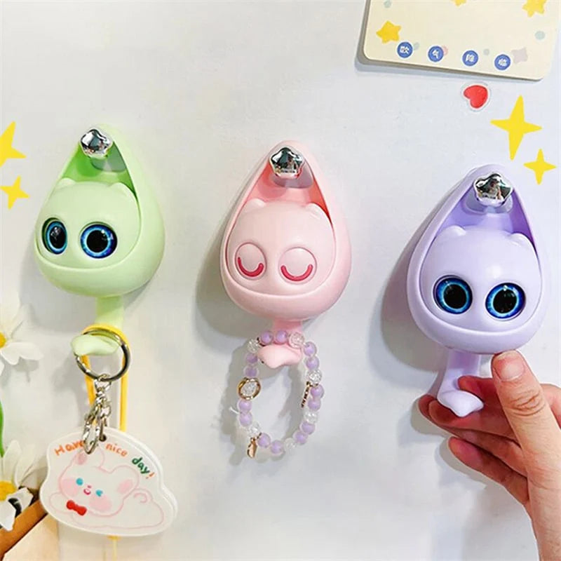 Wall Hook | Winking Cat & Self-Adhesive | Supports 2.5 kg