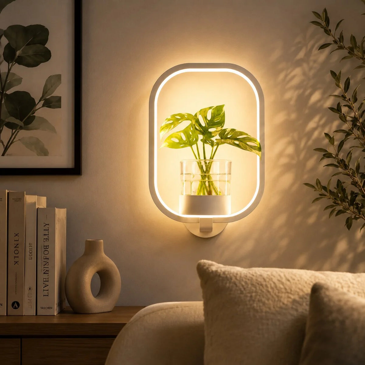 Wall Lamp | Glass Vase & Warm LED
