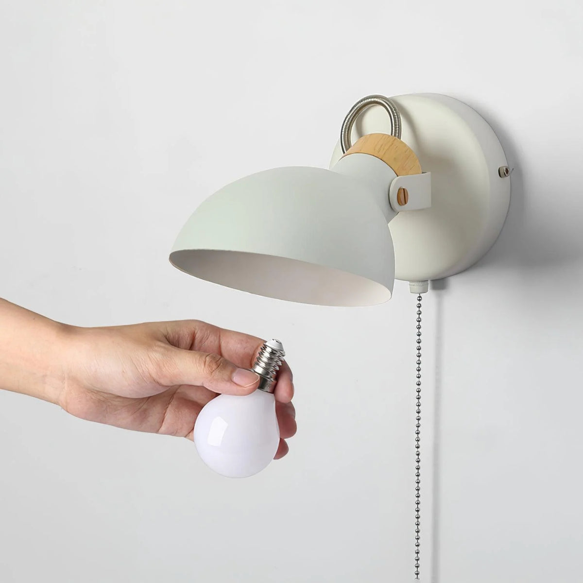 Wall Lamp | Metal Minimalist & E27/E26 Socket | 14 cm Diameter