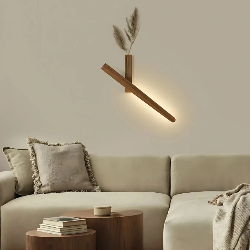 Wall Light | Built-In Vase & 360° Rotatable